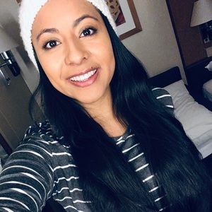 Meet your Posher, Karelly